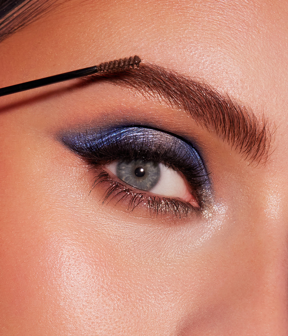 Eyebrow_Tint_98_closeup2