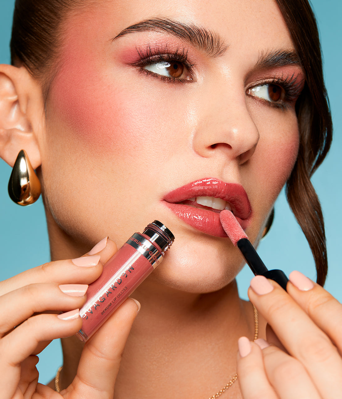 Serum_Lip_Gloss_extra_684ef49e-0fe9-4cdf-ac37-18f7533f486e